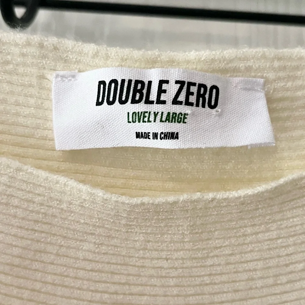 Double Zero Ivory Ribbed Knit Sweater